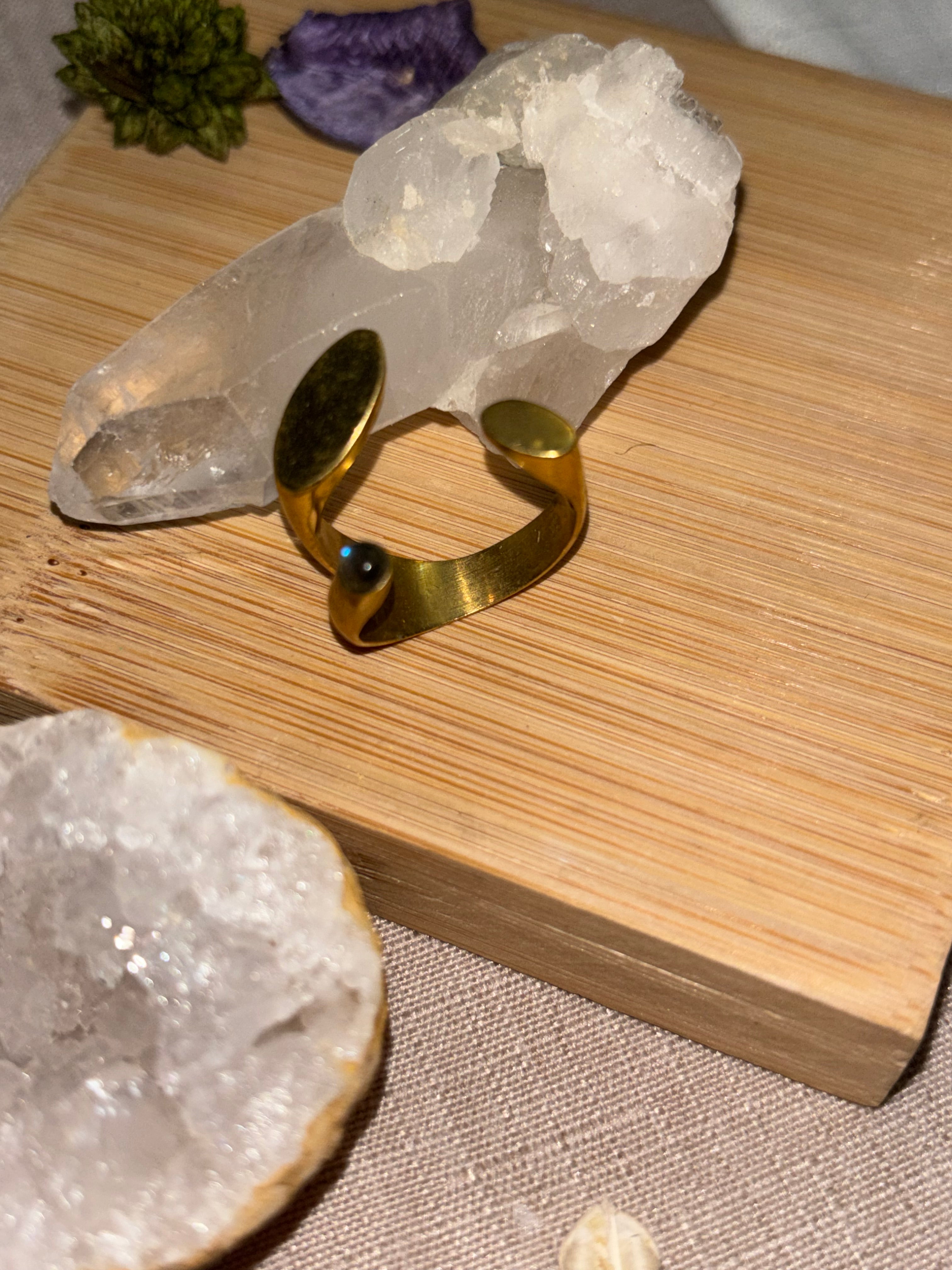 Bague Labradorite en Laiton Réglable - Pierre Naturelle